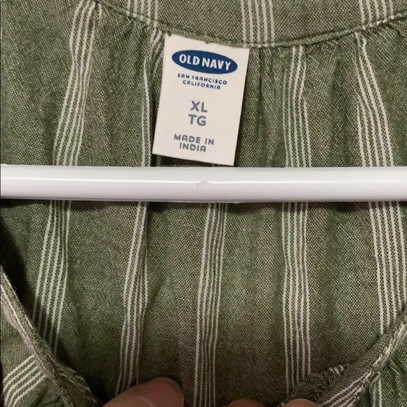 Top - Picture 4 of 5